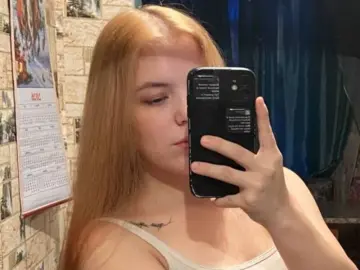KarrieAnesi  live sex cam