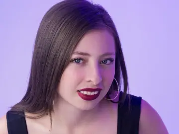 LennaPhillips  live sex cam