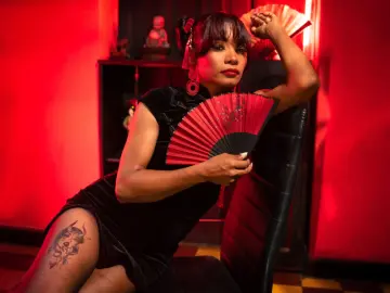 AtheneaBrown  live sex cam