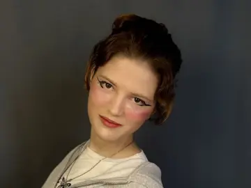 IrisKemp  live sex cam