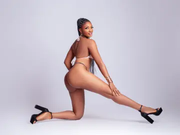 IvyBerry  live sex cam