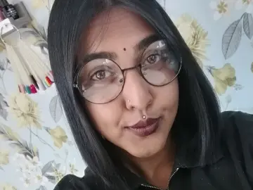 AlleyAchary  live sex cam