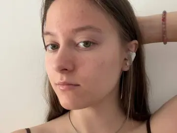 BerthaPinkos  live sex cam