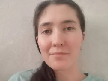 MildaParillo  live sex cam