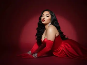 KatieRowland  live sex cam