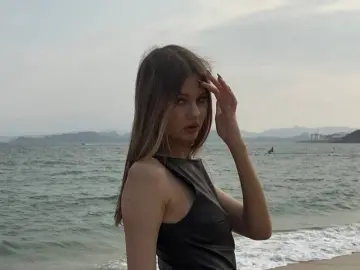 JeniceRowse  live sex cam