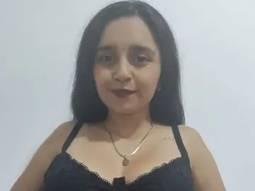 PaolaDuke  live sex cam