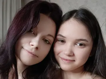 PansyAndCarmel  live sex cam