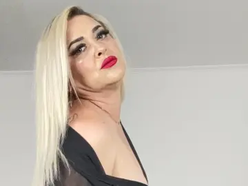 DianaMyriam  live sex cam