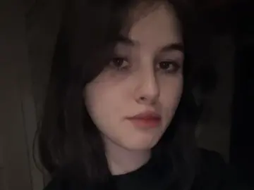 WandaDillard  live sex cam