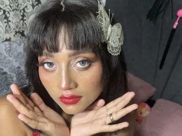 NahomiTeylor  live sex cam