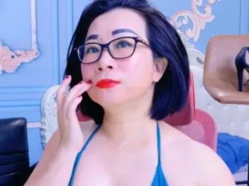 LucianaMecacci  live sex cam