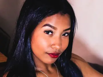 SophiaMullera  live sex cam