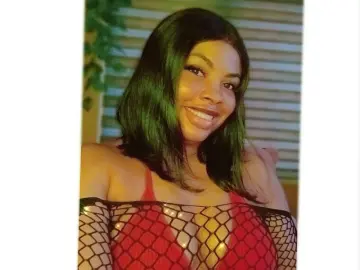 Keyshie  live sex cam