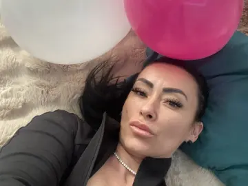 Reeyna  live sex cam