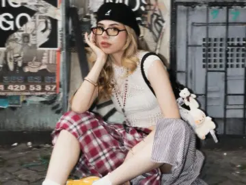 RosesRosie  live sex cam