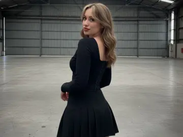 JenaLapek  live sex cam