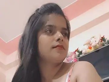 HottyAyeha  live sex cam