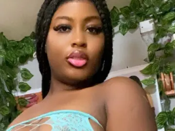 ZaraLure  live sex cam