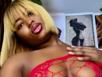 ZaraLure  live sex cam