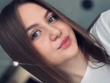 GloryQuent  live sex cam