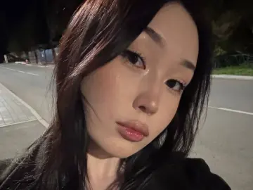 AriaCaelum  live sex cam
