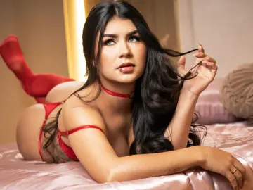 MaiaBrunnie  live sex cam