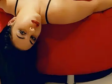 LugryBritez  live sex cam