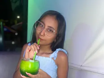 SophiaLennon  live sex cam