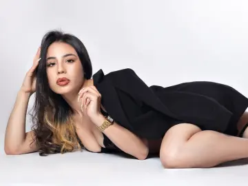 AbiThompson  live sex cam