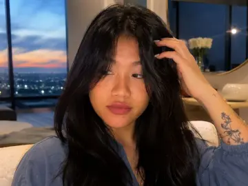 CamilleBarker  live sex cam