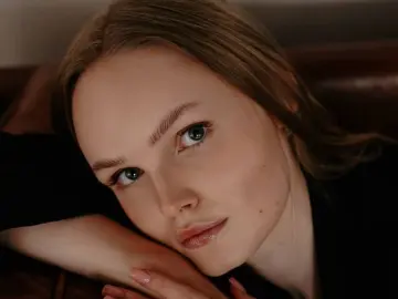 LalaHernanadez  live sex cam