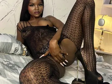 LalahEmrald  live sex cam