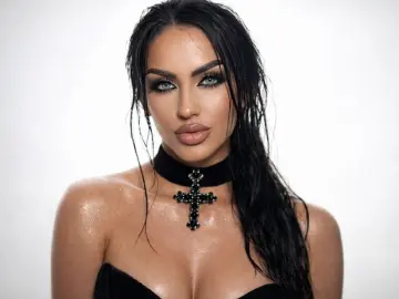 RubyConner  live sex cam