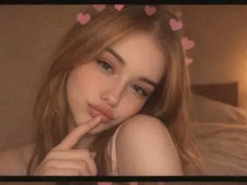ElaraWinslow  live sex cam