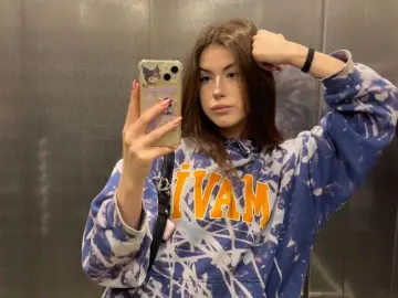 RutaJansone  live sex cam