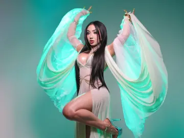 AliceSampaoli  live sex cam