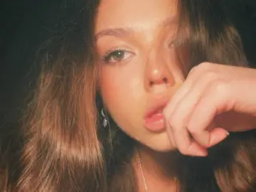 JanyceCruden  live sex cam