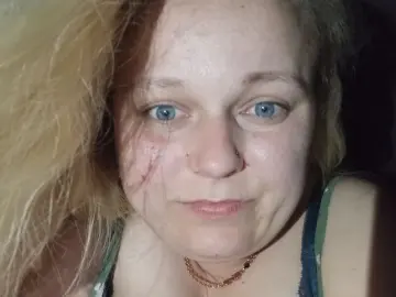 KarmelitaMilena  live sex cam