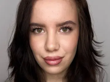 WillenaNavar  live sex cam