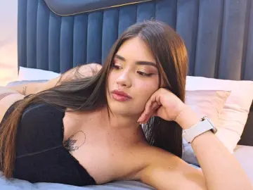 EmmaMontclair  live sex cam
