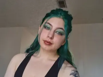 IreaDecent  live sex cam
