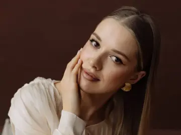 CourtneyPothier  live sex cam