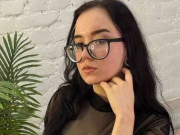 MiaKawa  live sex cam