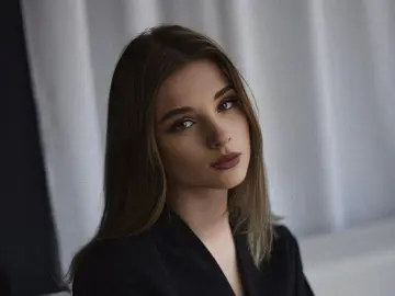 KatlynFlaxman  live sex cam