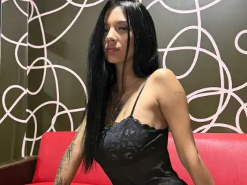 AlessiaVelvett  live sex cam