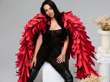 RaqueleGrace  live sex cam