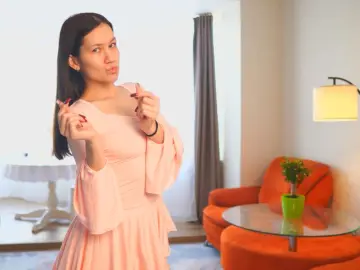 AlexanderKubo  live sex cam