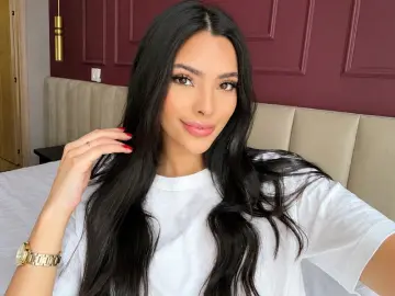 Andrea  live sex cam