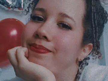 ElenaEleonor  live sex cam